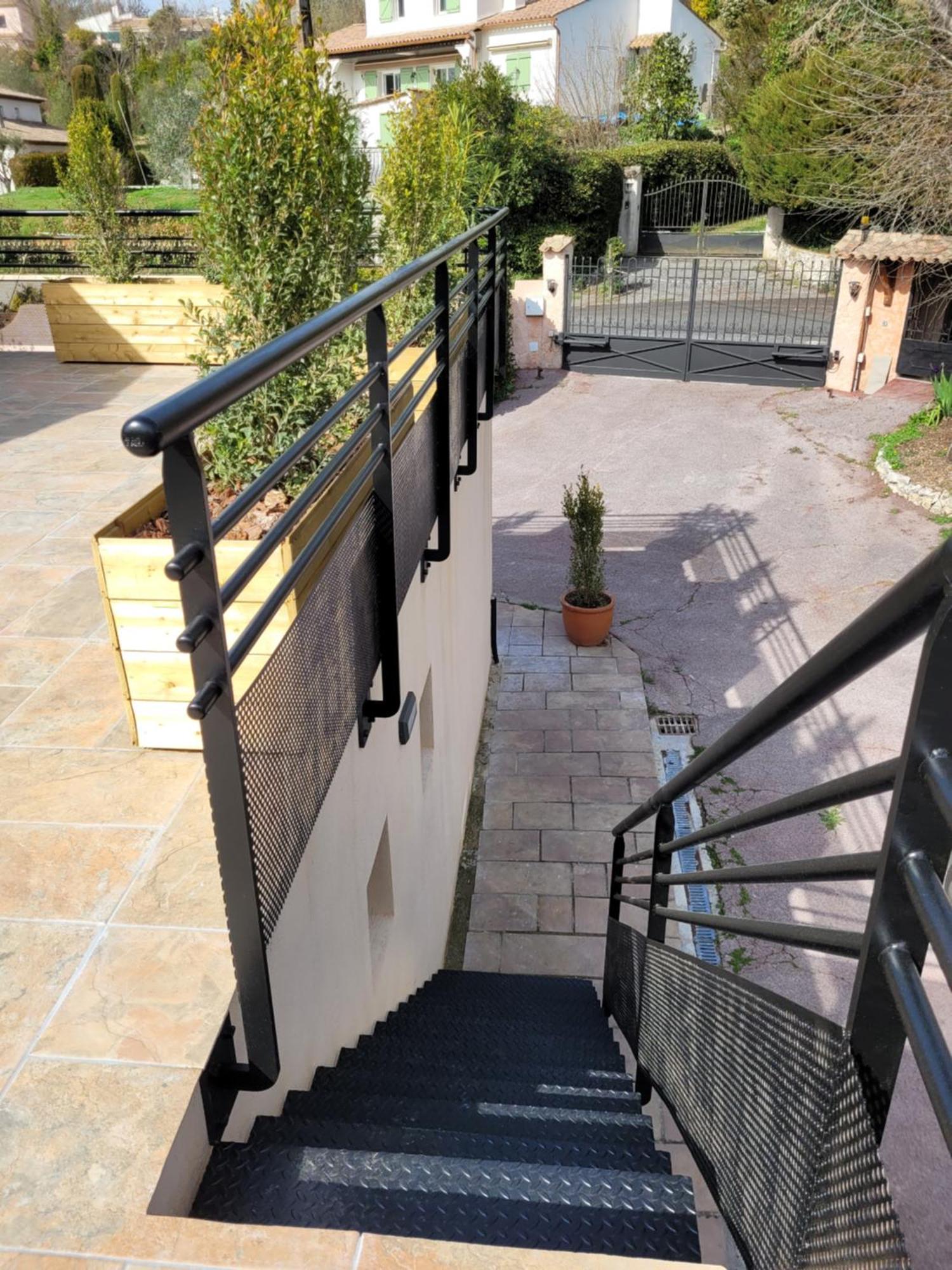 Villa L'Abaguie-Charmant Logement Au Calme Entre Mer Et Montagne Cagnes-sur-Mer Exterior photo